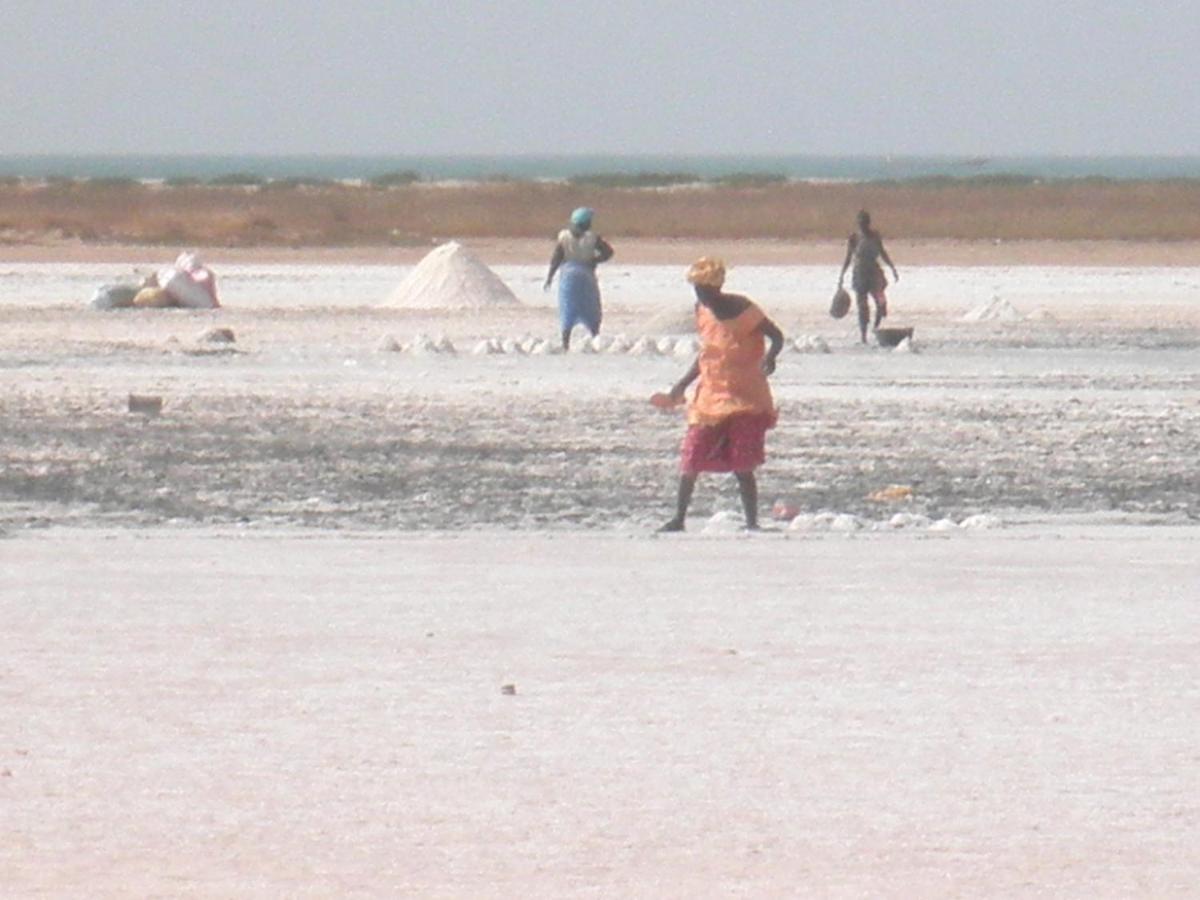 A La Ficelle Du Lac Rose Niaga Εξωτερικό φωτογραφία